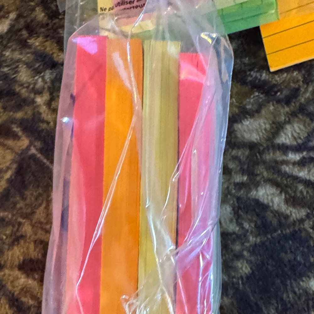 Pink Sticky Notes - Picture 3 of 3